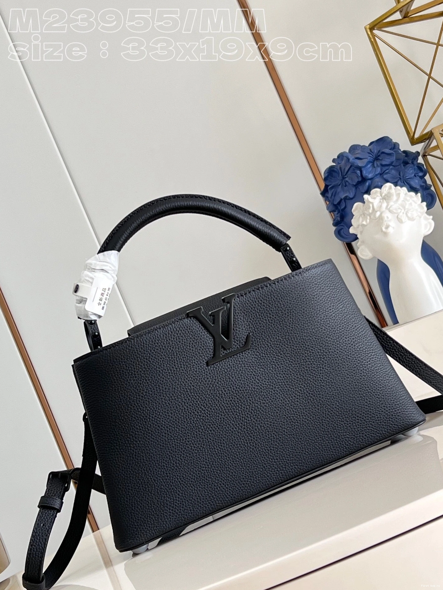 First bag ru CAPUCINES VUITTON LOUIS MM-33*19*9CM 0731